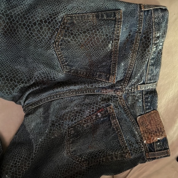 Authentic Levi’s Strauss Snake skin look jeans sz 31 - Picture 4 of 6